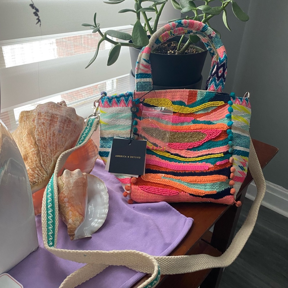 America & Beyond -new with tags - canvas crossbody